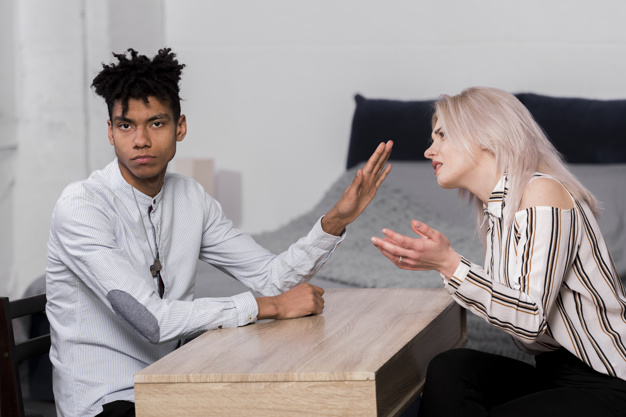 como fazer ele voltar a me procurar - erros que fazem o ex fugir de você